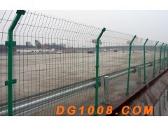 湖北护栏网/武汉绿色隔离网厂/武汉公路防护网/双边丝护栏网图3
